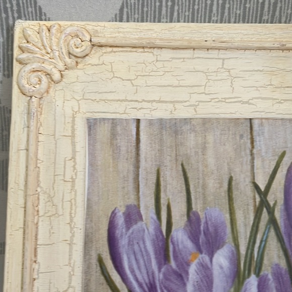 Floral print potted purple plant. Great accent to your home - Picture 3 of 4